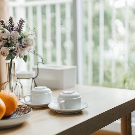 The Euphoria Sophisticated Style - Stay 24H Hanoi Eksteriør bilde