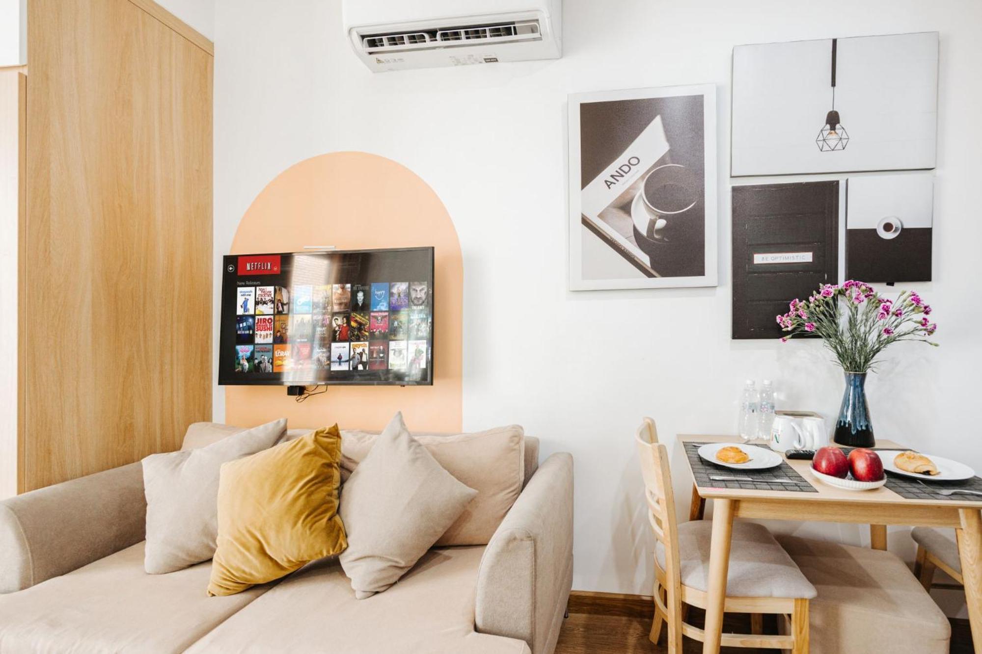 The Euphoria Sophisticated Style - Stay 24H Hanoi Eksteriør bilde