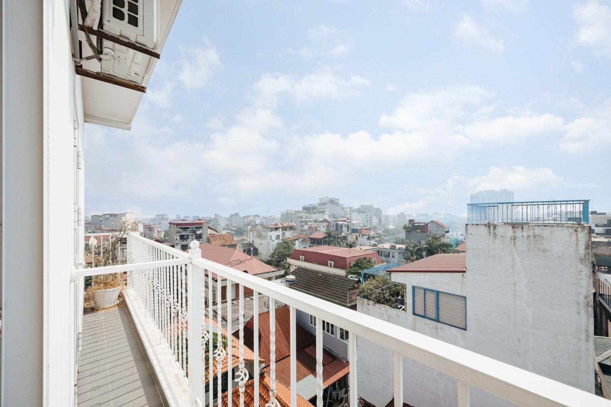 The Euphoria Sophisticated Style - Stay 24H Hanoi Eksteriør bilde